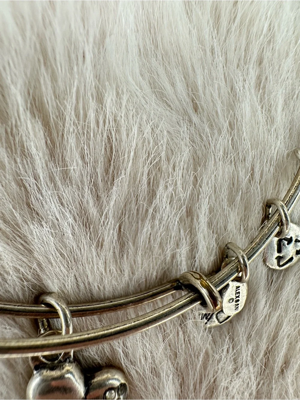 Alex & Ani Silver Heart 3 stud Charm  Bracelet - Picture 7 of 16